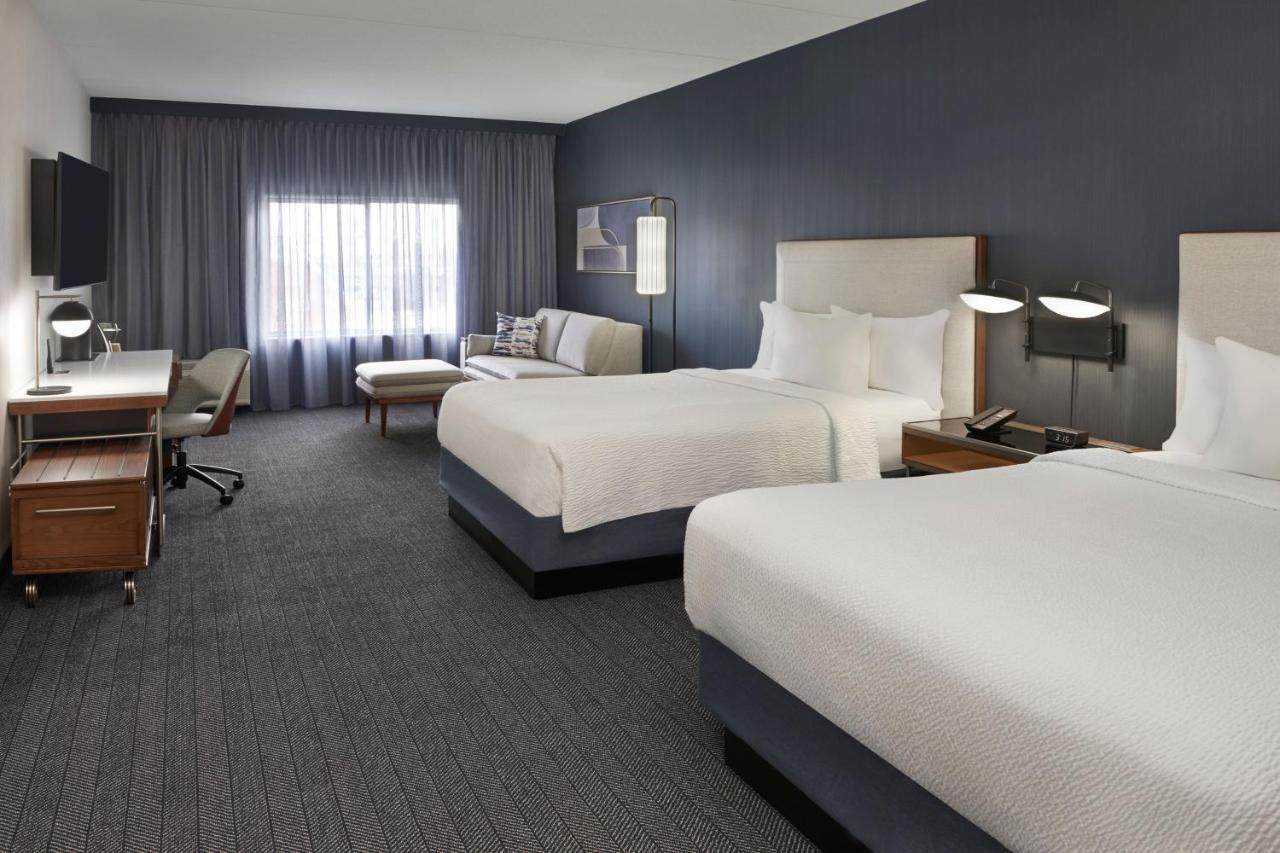 Courtyard By Marriott Toronto Markham Exterior foto