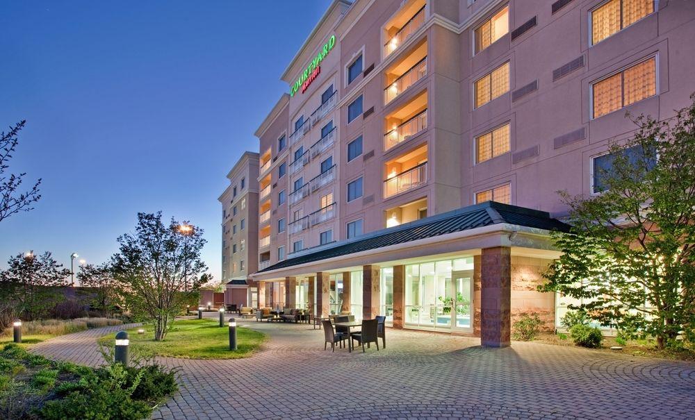Courtyard By Marriott Toronto Markham Exterior foto