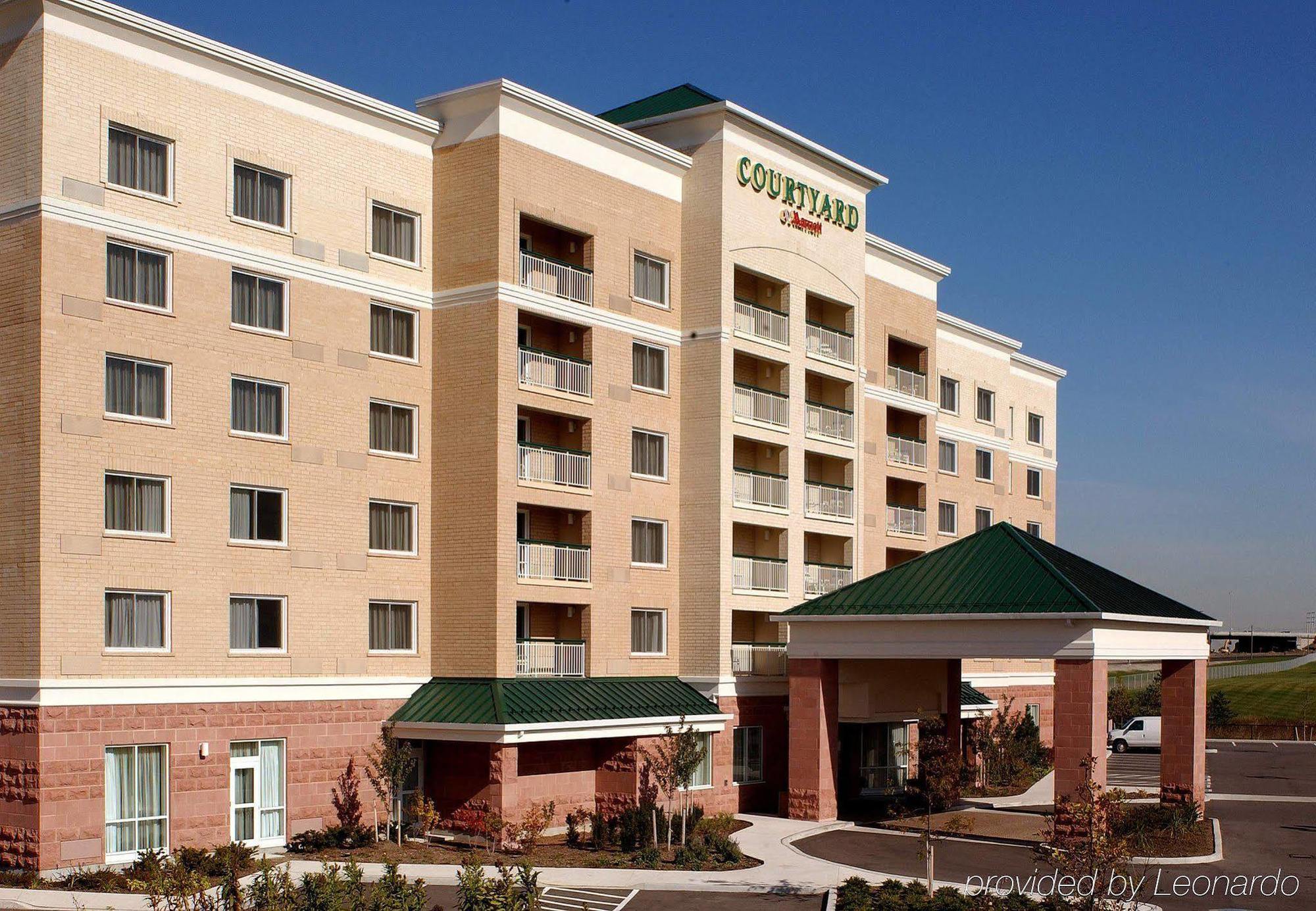 Courtyard By Marriott Toronto Markham Exterior foto